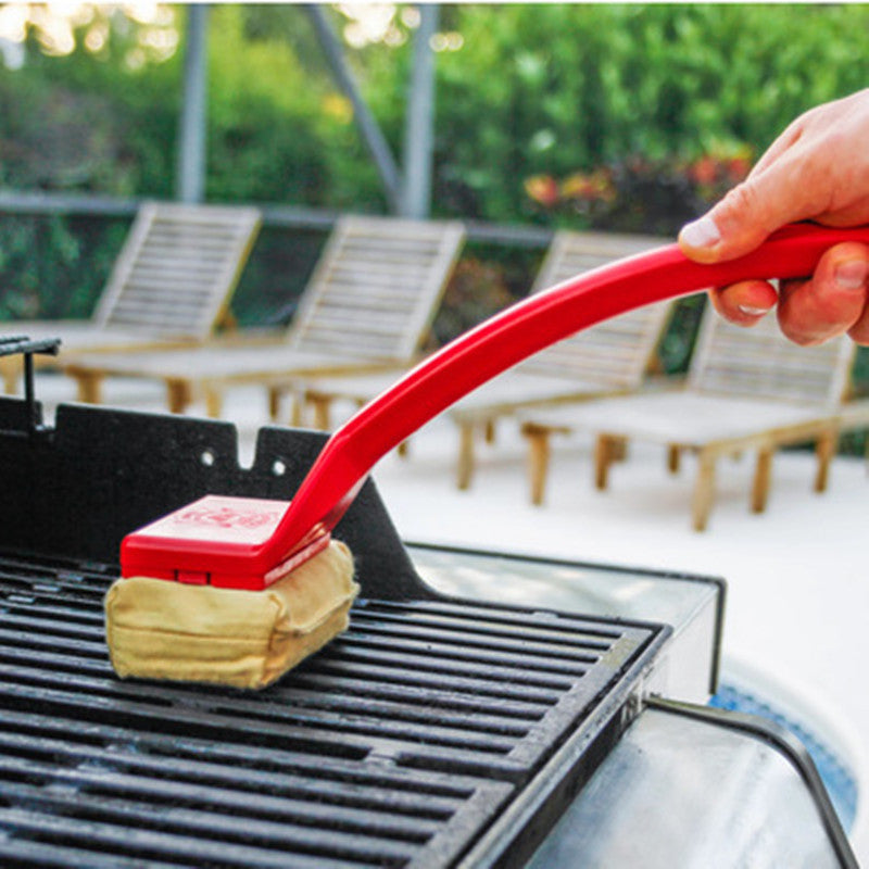 Creative And Simple Barbecue Grill Cleaning Brush